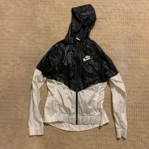 WILLING TO NEGOTIATE :) nike windbreaker